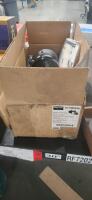 DAYTON 1000LB ELECTRIC WINCH MODEL 5W659A WITH KIT-1404 MOUNTING KIT AND PULLEY BLOCK - 2