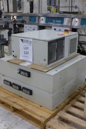 Lot of 3 Control Interfaces
