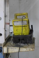 OTC-Bosch Automotive 1858 | 100-Ton Capacity Heavy-Duty Shop Press - 3