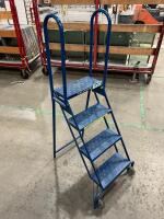 Ballymore 4-Step Rolling Warehouse Ladder with Handrails - 2