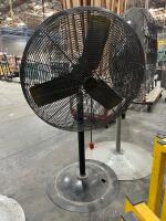 (3) Dayton 30&rdquo; Commercial Air Circulators (Pedestal Base) - 3