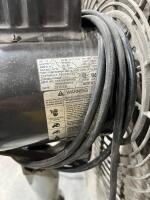 (3) Dayton 30&rdquo; Commercial Air Circulators (Pedestal Base) - 5