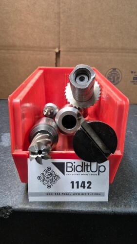 (5) Assorted Milling Tool Holders And Cutters