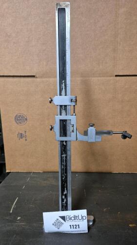 Vernier Height Gage With Scriber And Indicator Holder
