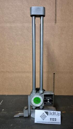 Mitutoyo Dial Height Gage 0-12"