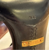 Tom Ford Black Leather Gold T-bar Ankle Wrap Sandals Heels - 8