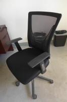 Lot of 7 Work Tables - 11