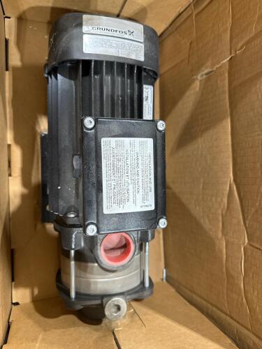 GRUNFOS END SUCTION PUMP (NEW UNUSED)