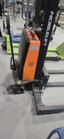 NOBLELIFT H.Duty 2200lbs semi electric stacker - 3