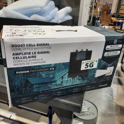 BOOSTER CELL SIGNAL 5G NEW IN BOX