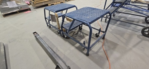 LOT: (2) 2-step ladders