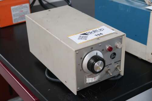 Parr Model 4832 Temperature Controller