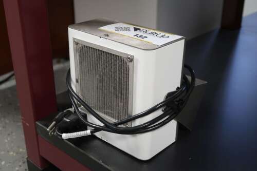 Menda Model 359040 Fume Extractor