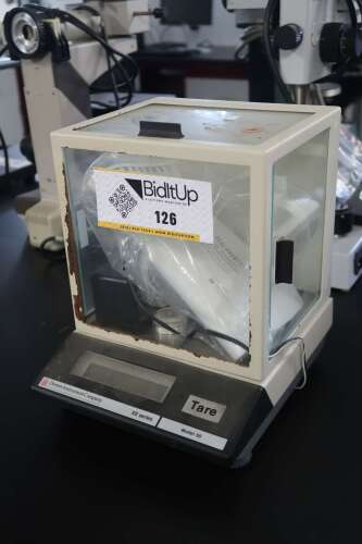 Denver Instrument Company XE Series Model 50 Analytical Lab Balance