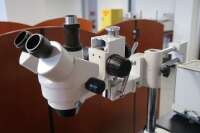 Amscope Microscope with Articulating Base - 3