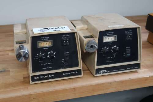 Model 110A HPLC Metering Pumps