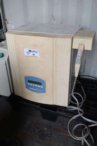 Barnsted Model D8961 NANOpure InfinityUltrapure Water System