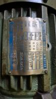 Jet / Kao Ming JRD-700 Radial Arm Drill, 6-Speed, with Box Table - 7