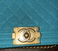 Chanel Turquoise Quilted Caviar Old Medium Boy Bag Brushed Gold Hardware, 2019 - 4