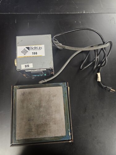 Large high temperature heater plate with temperature controller