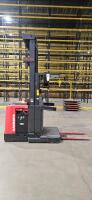 Raymond EASI-OPC30TT Electric Order Picker - 3