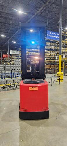 Raymond EASI-OPC30TT Electric Order Picker