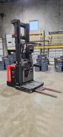 Raymond EASI-OPC30TT Electric Order Picker - 3