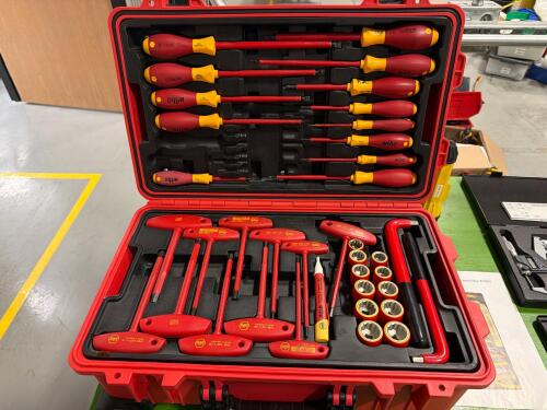 Wiha Master Electrician's Insulated Tool Set in a rolling hard case 80 piece set (incomplete)