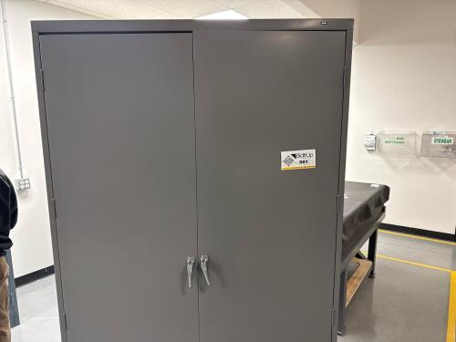 Tennsco 5 Shelf Cabinet