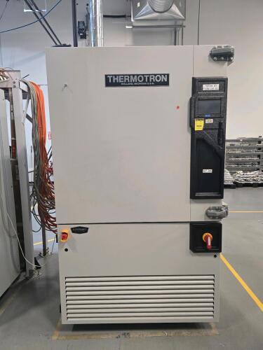 THERMOTRON Temperature Chamber (Environmental Test Equipment)