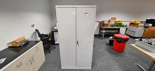 Tennsco 2-Door Metal Cabinet