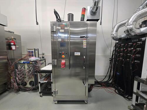 ESPEC Reach-In Environmental Test Chamber