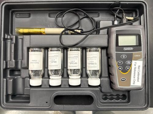 OAKTON CON 6+ Conductivity Meter Kit