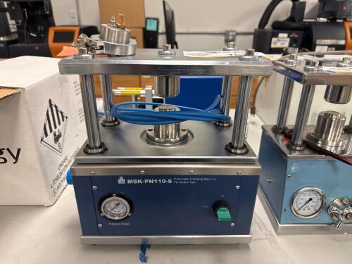 2023 MTI Corp MSK-PN110-S Compact Pneumatic Button Cell Crimper