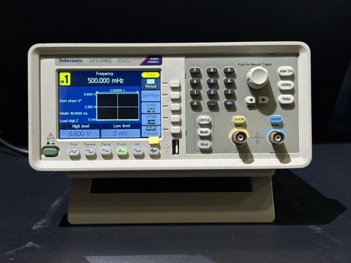 Tektronix AFG1062 Arbitrary/Function Generator 60MHz 300MS/s
