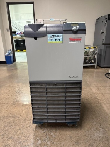 Thermo Scientific ThermoFlex 5000 Recirculating Chiller