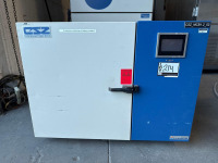 Cincinnati Sub-Zero MCB-1.2.33.33-H/AC Temp + Humidity Enviromental Chamber, s/n MC1925657