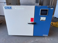 Cincinnati Sub-Zero MCB-1.2.33.33-H/AC Temp + Humidity Enviromental Chamber, s/n MC1915646