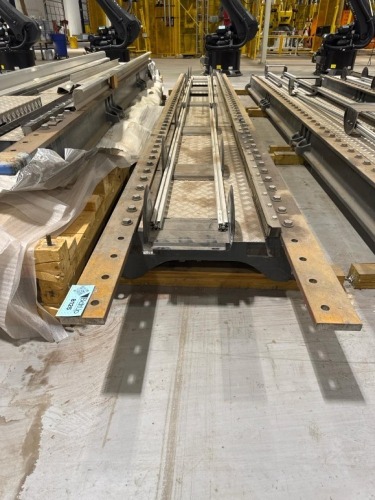 236&rdquo; INCH KUKA KL 4000 7th Axis Linear Rail